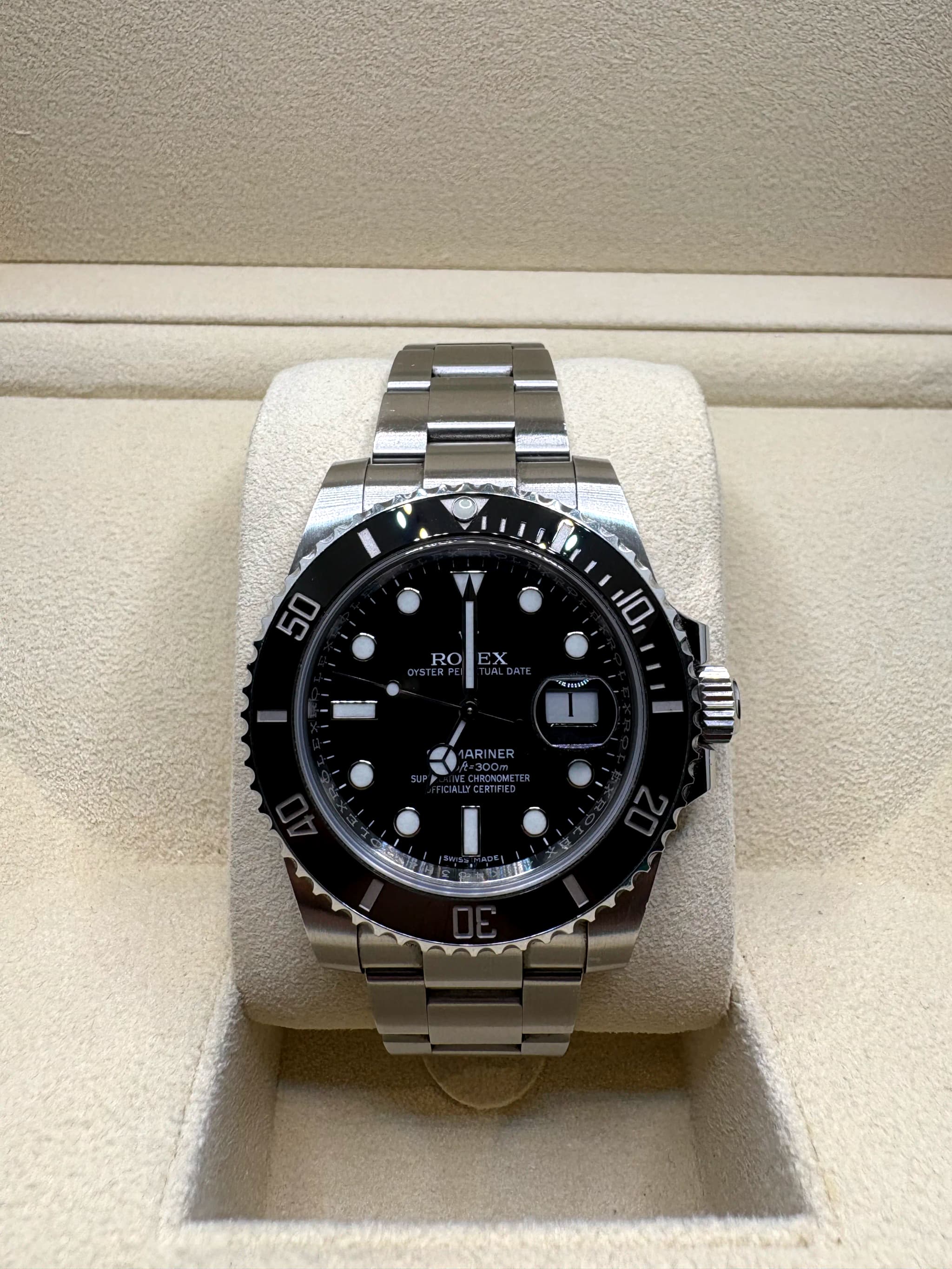 Rolex Submariner Date
