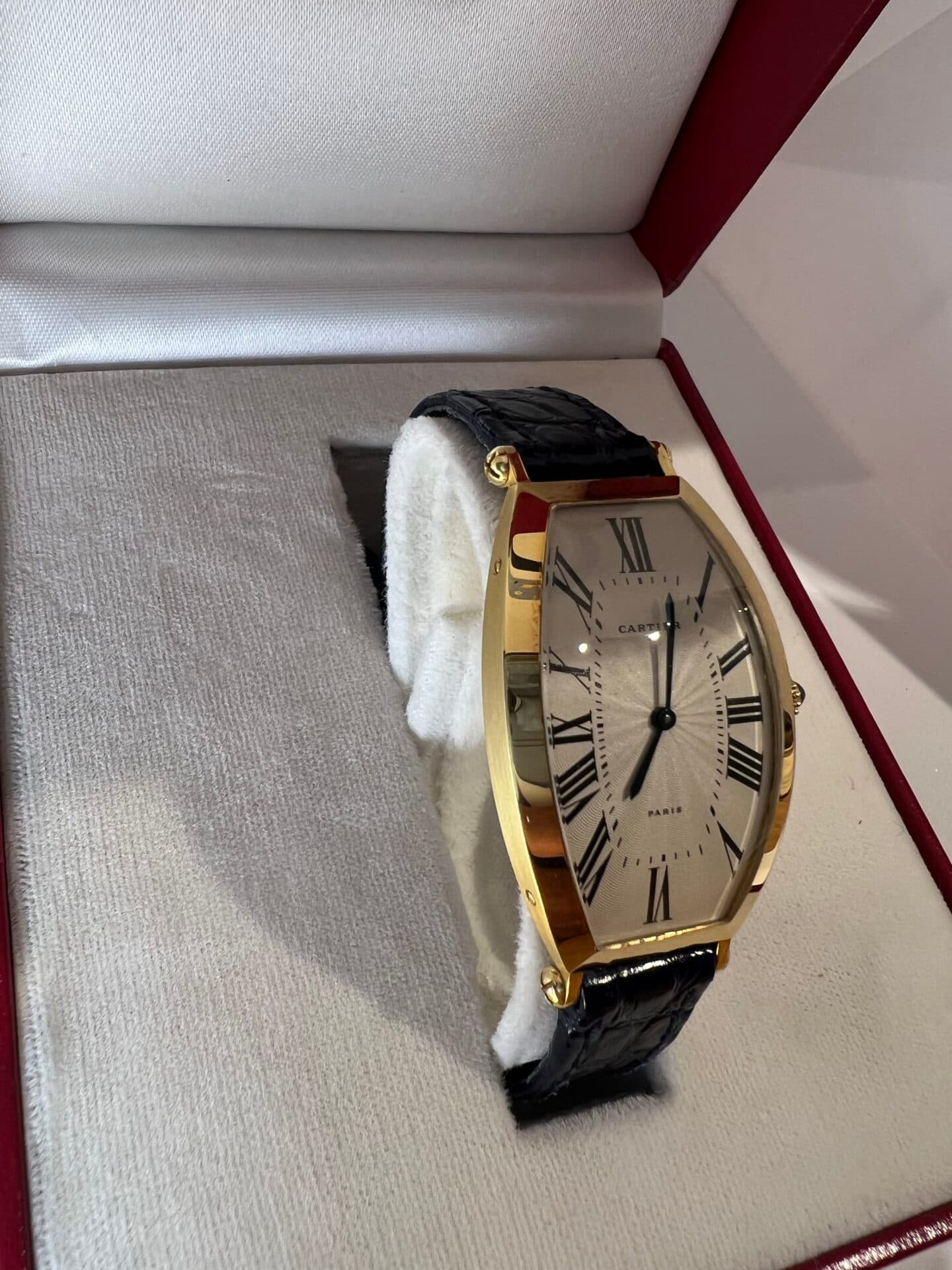 Cartier Tonneau "paris"