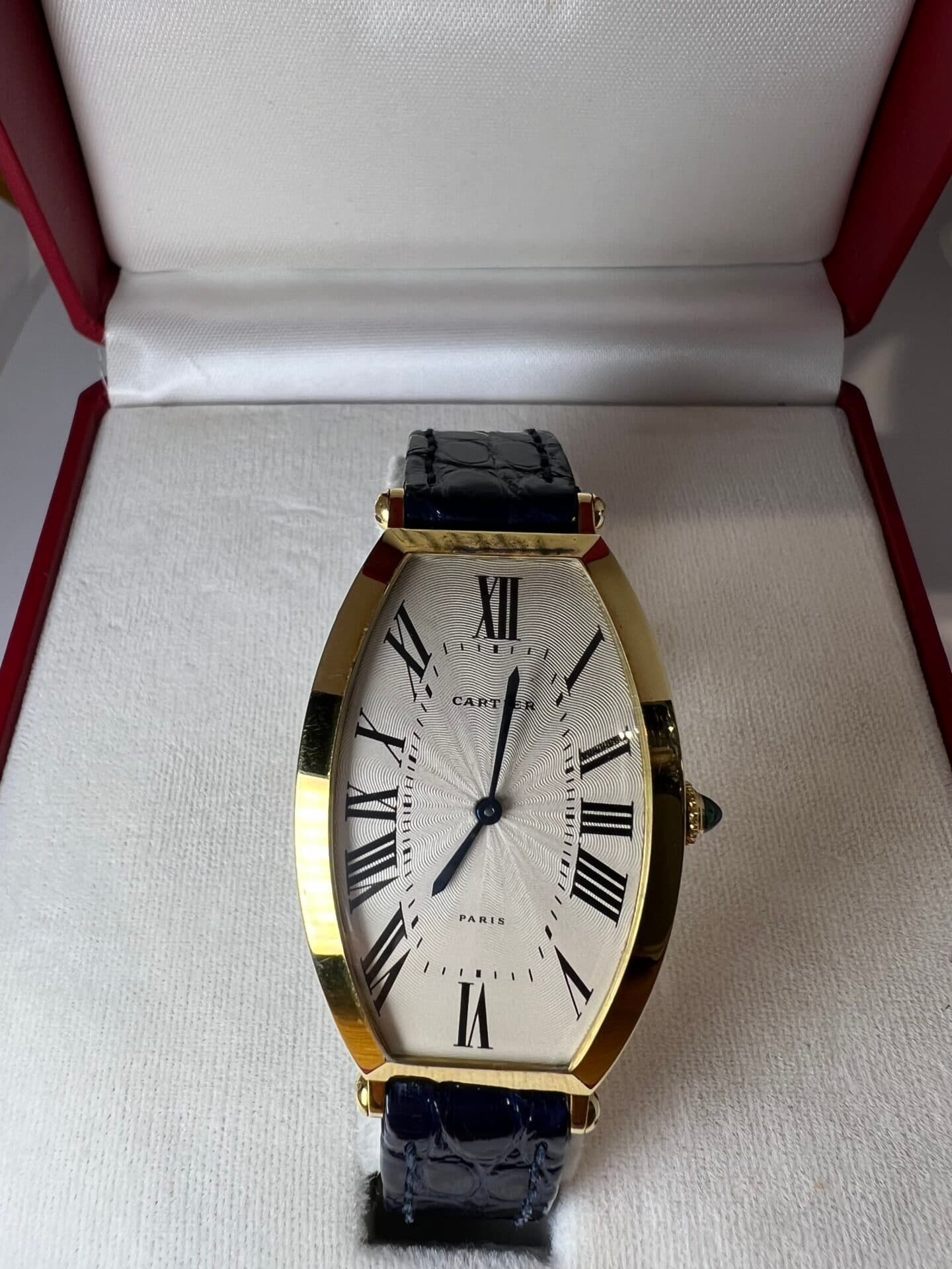 Cartier Tonneau "paris"