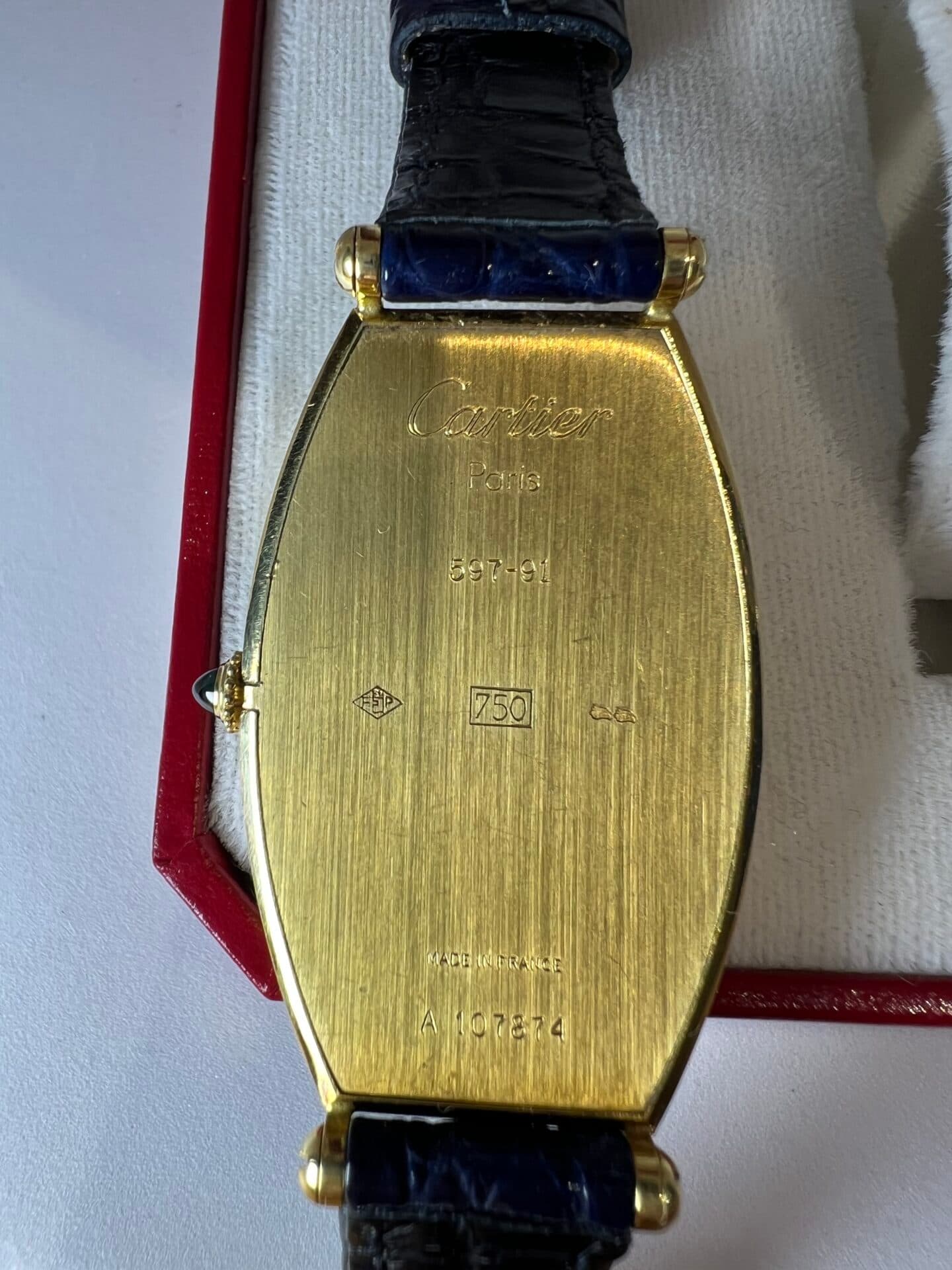 Cartier Tonneau "paris"