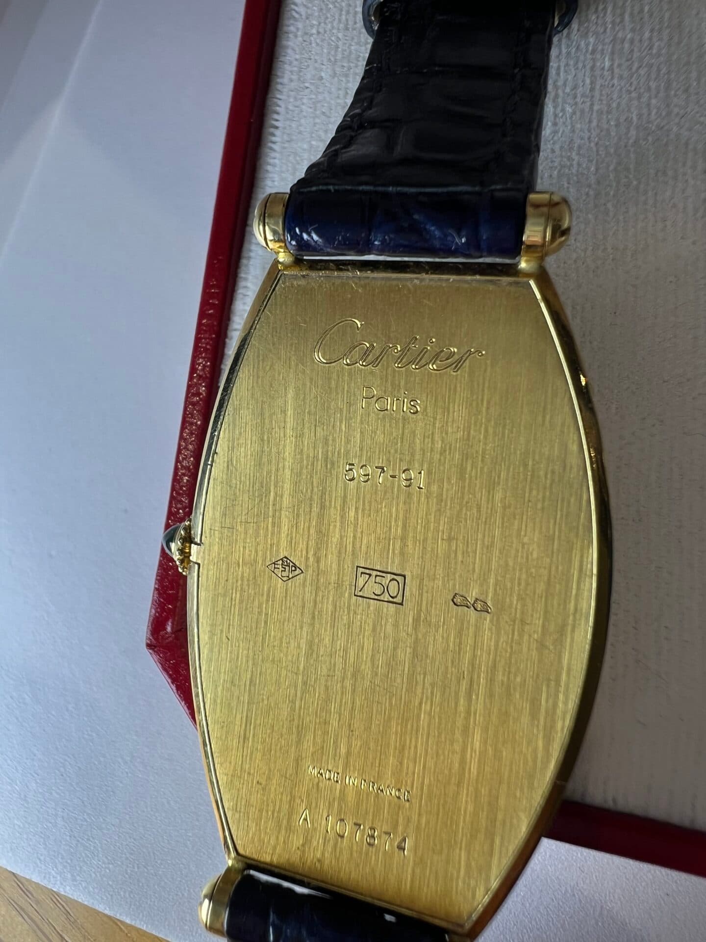Cartier Tonneau "paris"